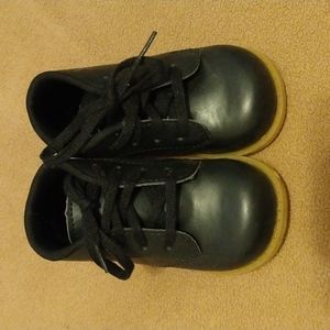 Toddler walking shoes